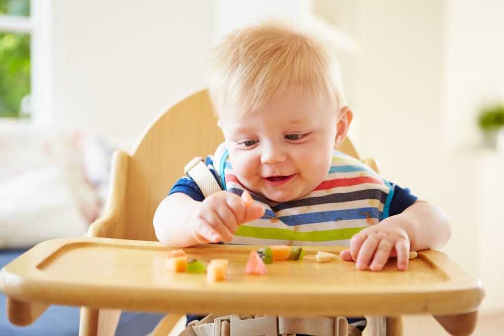 防腹泻奶粉和氨基酸奶粉：哪种更适合宝宝成长发育？